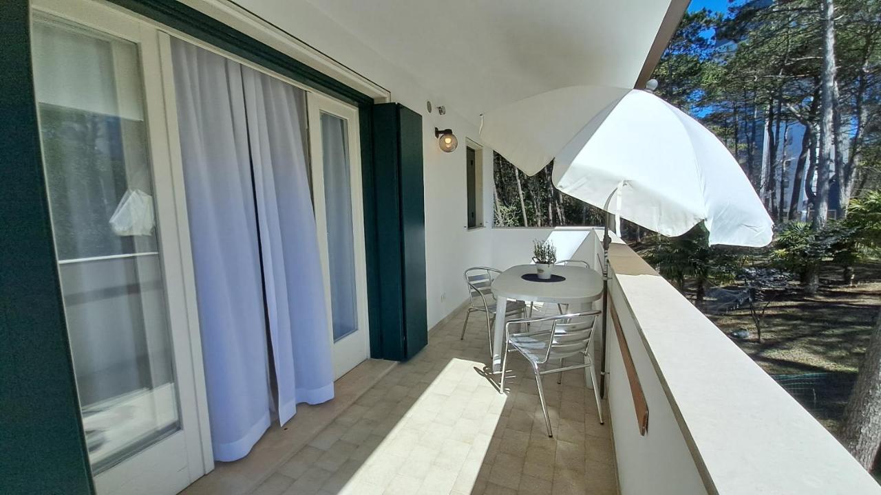 Villa Barbara Fra I Pini Lignano Sabbiadoro Luaran gambar