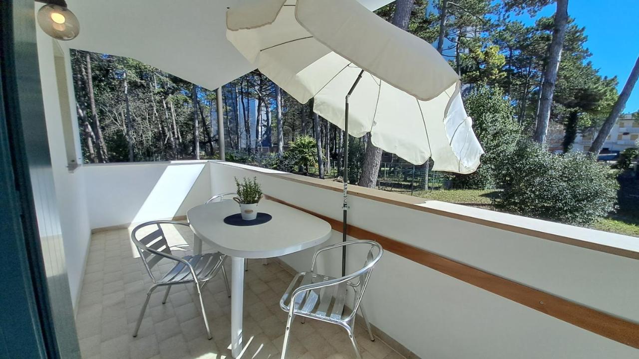 Villa Barbara Fra I Pini Lignano Sabbiadoro Luaran gambar