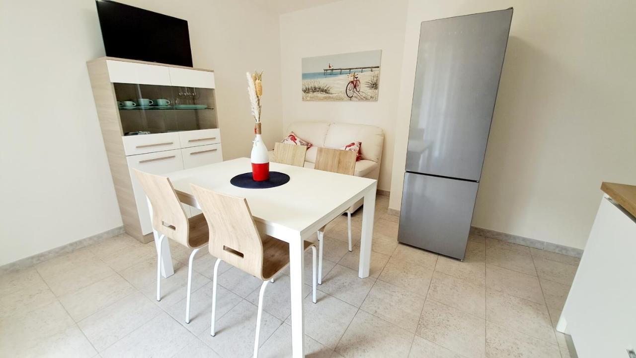 Villa Barbara Fra I Pini Lignano Sabbiadoro Luaran gambar