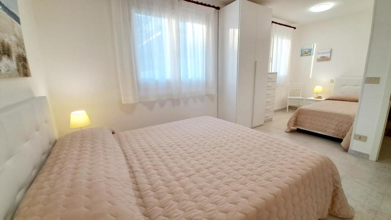 Villa Barbara Fra I Pini Lignano Sabbiadoro Luaran gambar