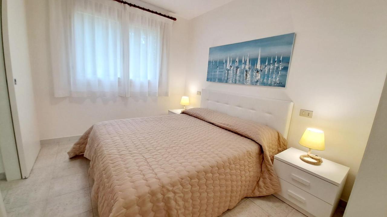Villa Barbara Fra I Pini Lignano Sabbiadoro Luaran gambar