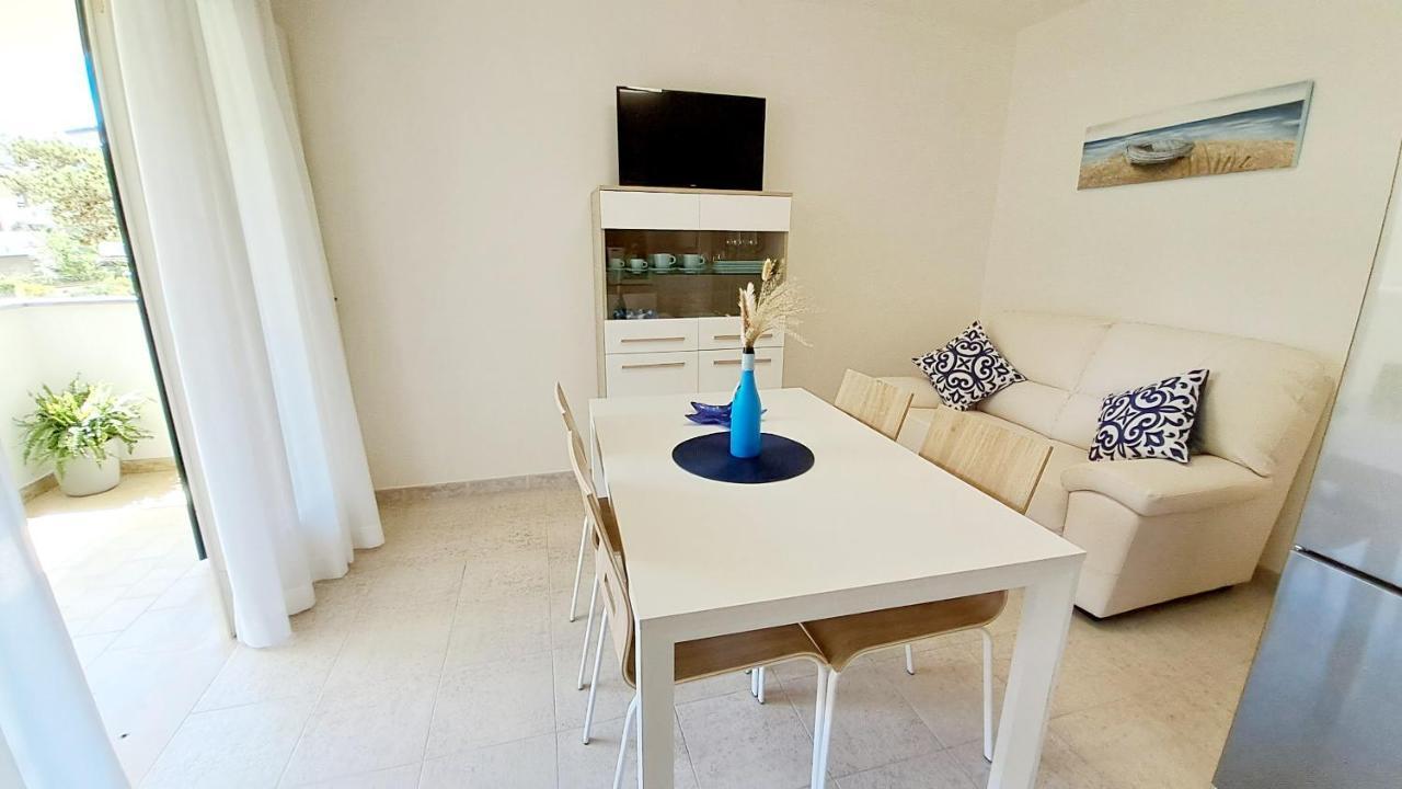 Villa Barbara Fra I Pini Lignano Sabbiadoro Luaran gambar